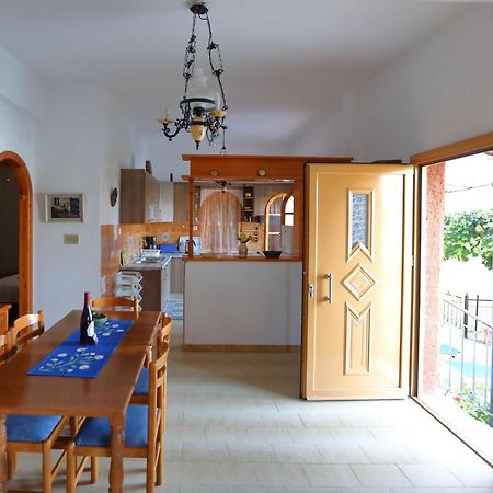 Villa Kiki Парга Екстериор снимка